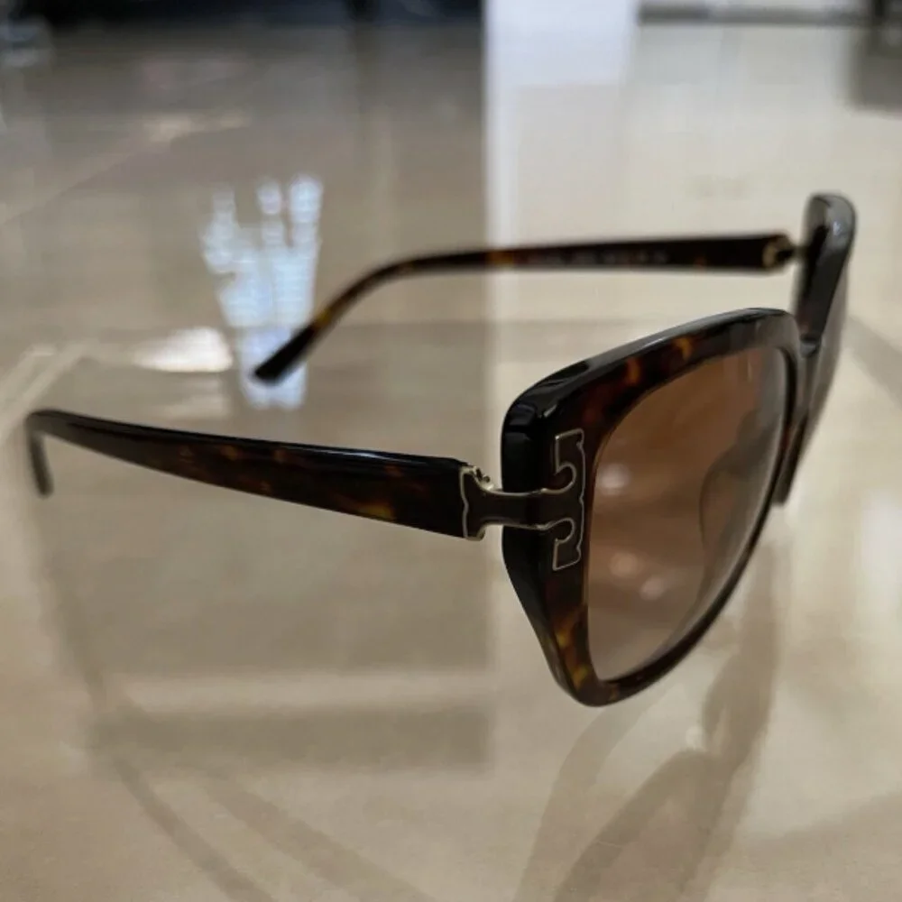 NWT! NEW! Tory Burch Sunglasses -Dark Tortoise / Brown Gradient - Picture 3 of 7
